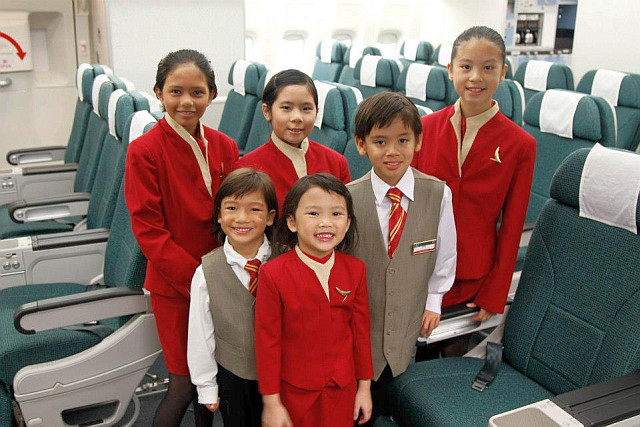 Why i want to become a flight attendant essay